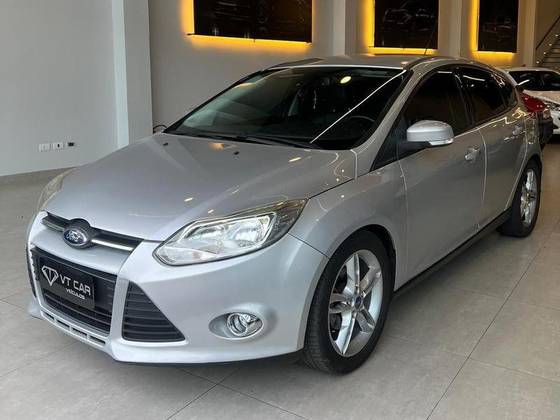 FORD FOCUS 2.0 SE 16V FLEX 4P POWERSHIFT